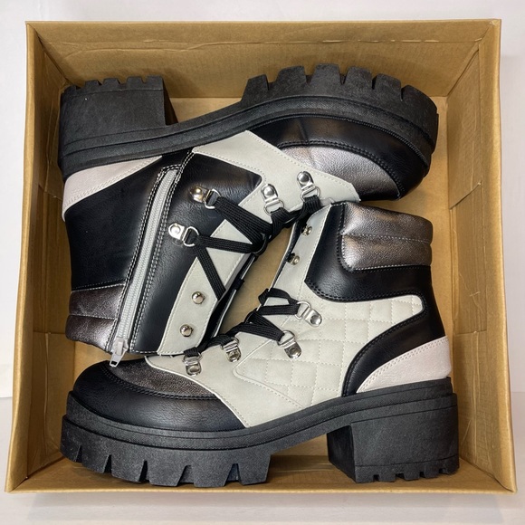 Sugar Calling Metallic Hiker Boots - Picture 7 of 9